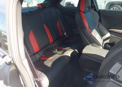 2025 BMW M2 z USA, uszkodzony, nr VIN 3MF23DM08S8F80816